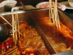 -百年川椒重庆老火锅(光谷店)