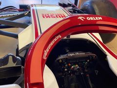 -上海保利玛莎拉蒂和阿尔法罗密欧(华翔路店)