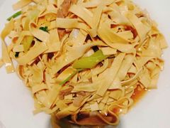 -宾朋海鲜特色美食餐厅·纯手工鲅鱼水饺(兴海路店)