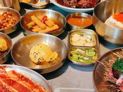 -草家酱蟹炭火烤肉店(珲春南路一店)
