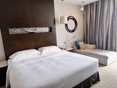 -青岛海尔洲际酒店