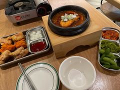 -WOW LUCKY创意韩料(龙阳广场店)