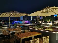 -MONICH牛排融合餐厅(和义大道购物中心店)