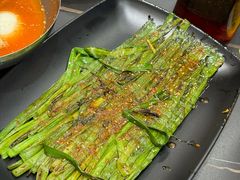 -许哥东北烧烤·铁丳烤串·宫后夹肉(繁花中心店)