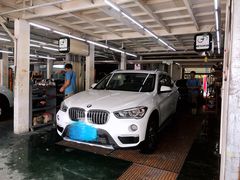 -蜂鸟快修喷漆钣喷汽修旗舰工厂(军工路店)
