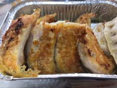 煎饺-周震馄饨