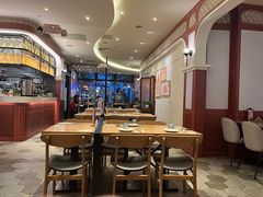-必胜客(大宁路店)