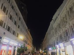 -八婆婆烧仙草(中山路店)