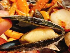 -The Crab Pot Seattle