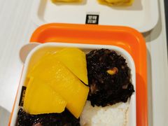 -满记甜品(优客百盛店)