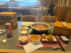 -牛YO寿喜烧·铁板烧和牛火锅自助(市府恒隆店)