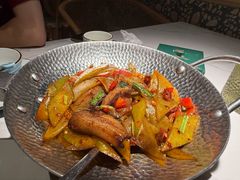 莴苣炒腊肉-相遇·鲜炒黄牛肉(丹阳吾悦广场店)