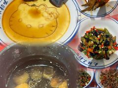 -笨豆腐居民楼菜馆•江西小炒(天津开发区店)