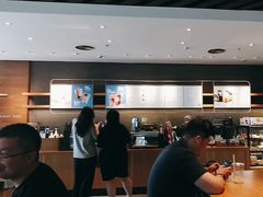 -星巴克臻选(济南万达店)