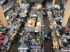 -瓦洛洛传统市场