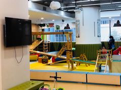 -亲亲袋鼠托育早教·思维专注力·棕熊英语(鼓楼恒力城店)