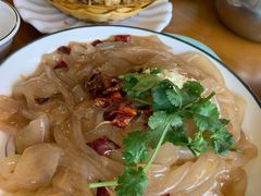 -鹤乡东北菜(崮山路店)