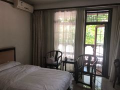 -万源龙顺度假庄园生态观光园