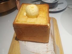 面包诱惑-绿茶餐厅(滨海万达广场店)