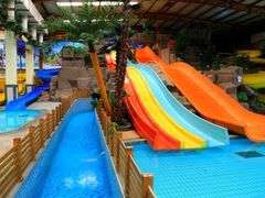 -南宫温泉水世界