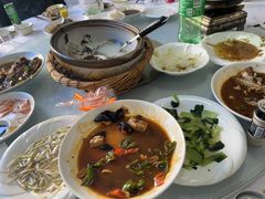 -天乐农家鱼头王(天目湖店)