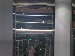 -威克健身游泳(万菱汇店)