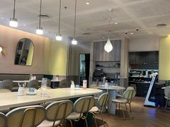 -必胜客(WOW中心城店)
