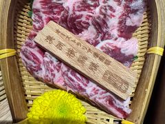-山川小町·极番烧肉(新地假日广场店)