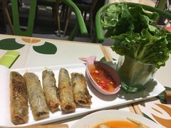 -越弥越南传统美食馆