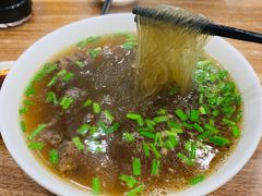 牛肉粉丝汤-草桥清真牛肉锅贴扁食店
