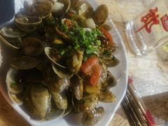 -郑记•不夜城烧烤•龙虾•虾蟹(黄鹤楼店)