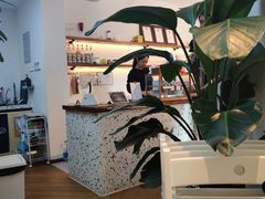 -Line 咖啡(石厦花园店)