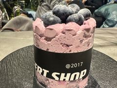 -W COLLECTIVE  DESSERT SHOP