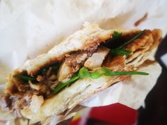 -金卯白肉罩火烧