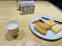 -宜必思·尚品酒店(长沙火车站地铁站店)