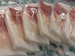 火夹乳饼（近照）-蔼若春.传承三十年云南菜(金碧公园店)