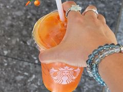 -星巴克臻选(威海威高广场店)