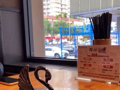 -山河屯铁锅炖·非遗东北菜(南山店)