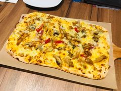 新奥尔良风情烤肉披萨（大方薄底）-必胜客(天鹅湖万达店)