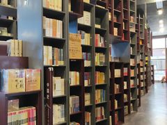 -当当梅溪书院(步步高梅溪新天地店)