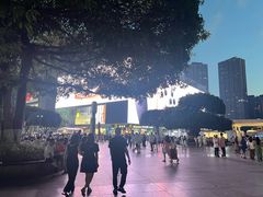 -观音桥步行街