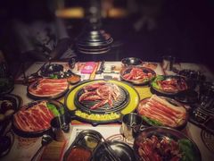 -青瓦炭韩潮烤肉(花园道店)