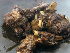 -鑫驼峰牛排火锅(普陀路店)