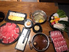 -呷哺呷哺(万达新世界店)