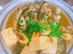 -东来菜馆•手抓海鲜家常菜•海鲜锅贴(鸽子窝店)