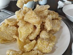 -金卯白肉罩火烧