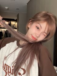 -ON STAR SALON
