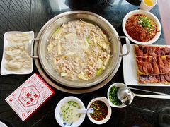 -老来福·非遗酸汤兔(凯旋路店)