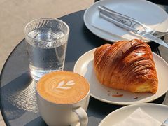 羊角可颂-Money Shops(愚园路店)