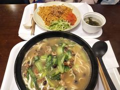 -叁个大叔的面隔壁烧烤(崇和路店)
